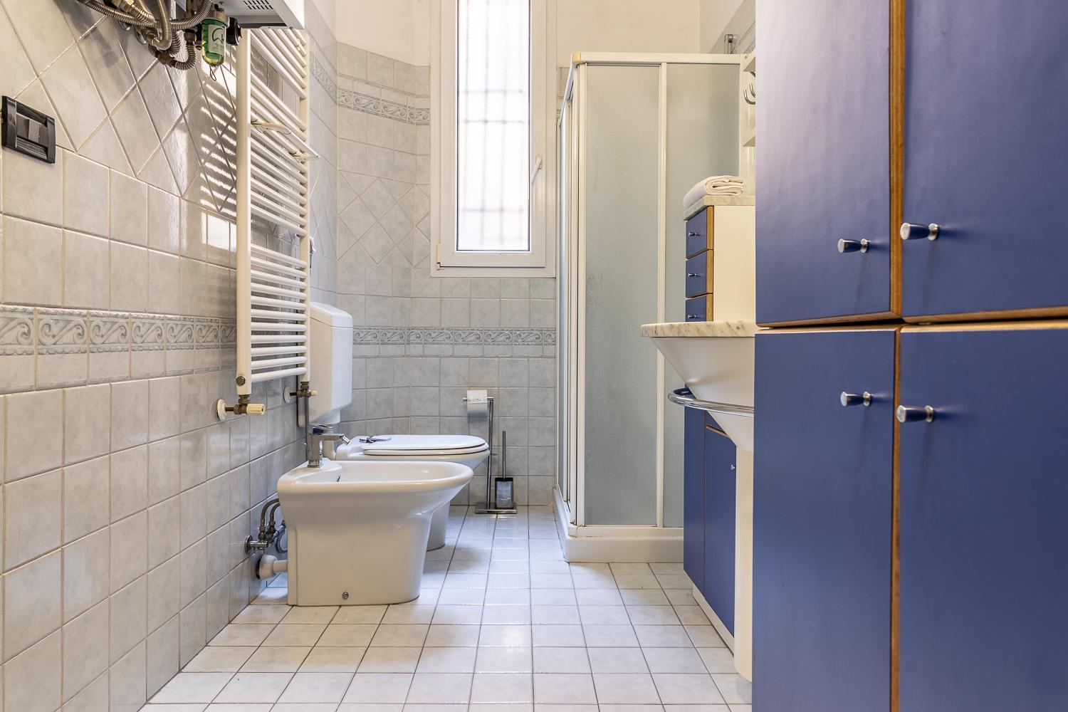 Spacious Apt With Kitchenette, Near Piazza Maggiore Болонья Экстерьер фото