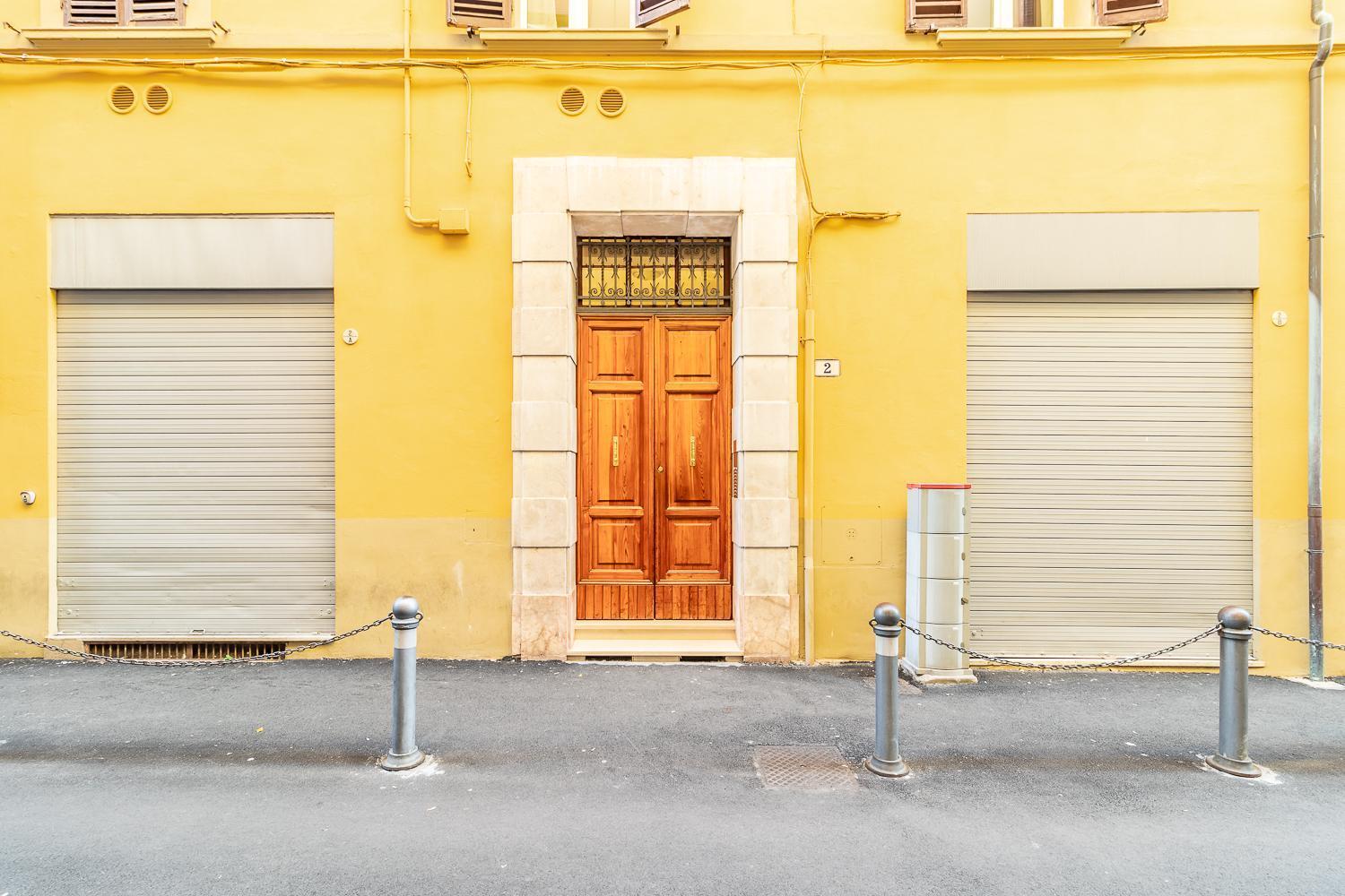 Spacious Apt With Kitchenette, Near Piazza Maggiore Болонья Экстерьер фото